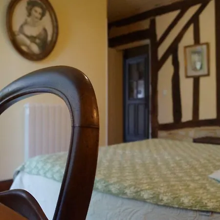 Domaine De La Mouthe 4*