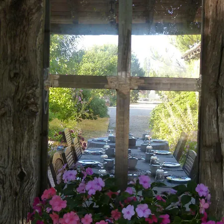 Domaine De La Mouthe 4* Saint-Rémy